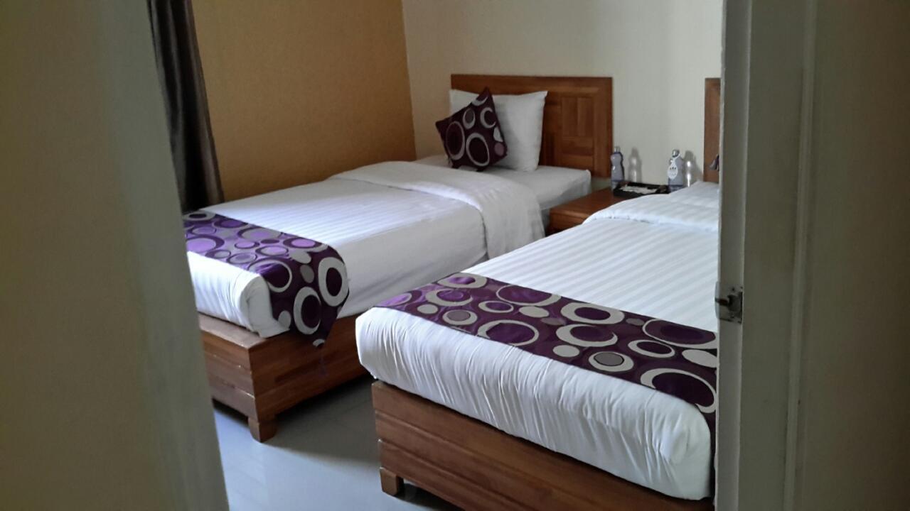 Hotel 9 Mile Yangon Eksteriør bilde