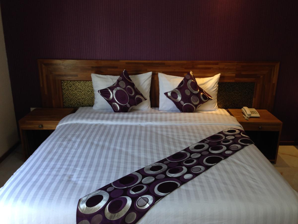 Hotel 9 Mile Yangon Eksteriør bilde