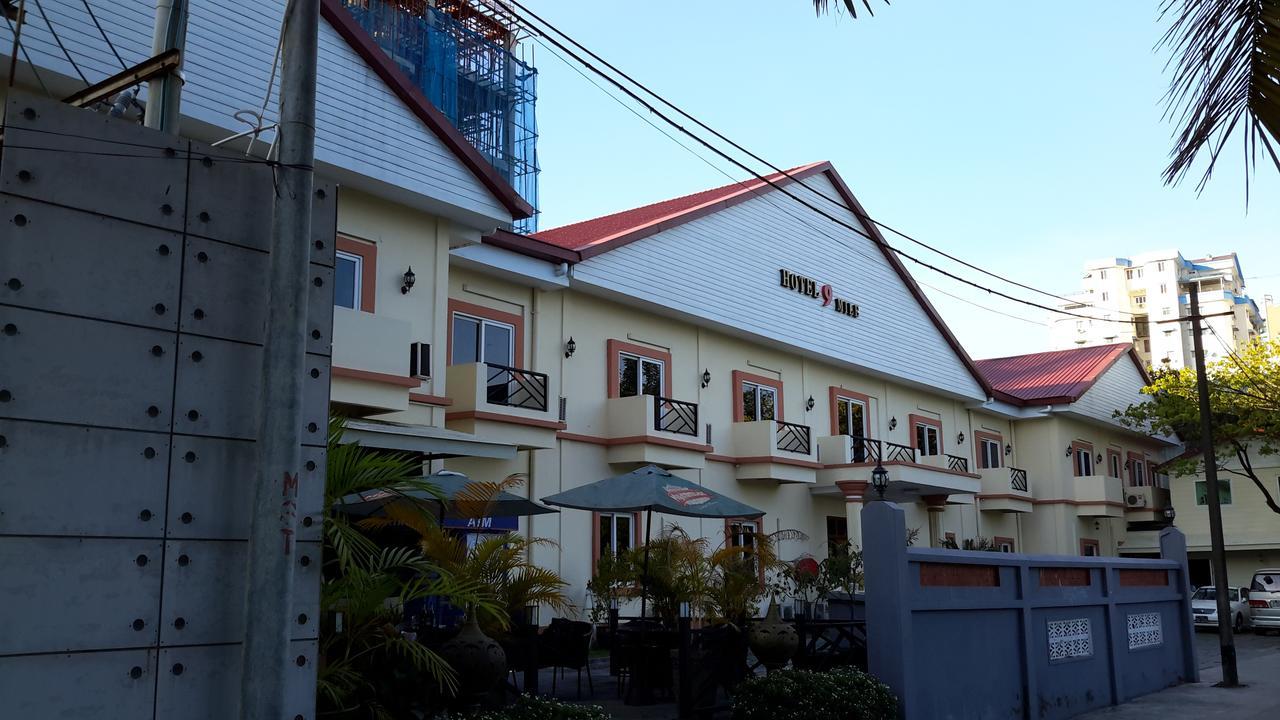 Hotel 9 Mile Yangon Eksteriør bilde