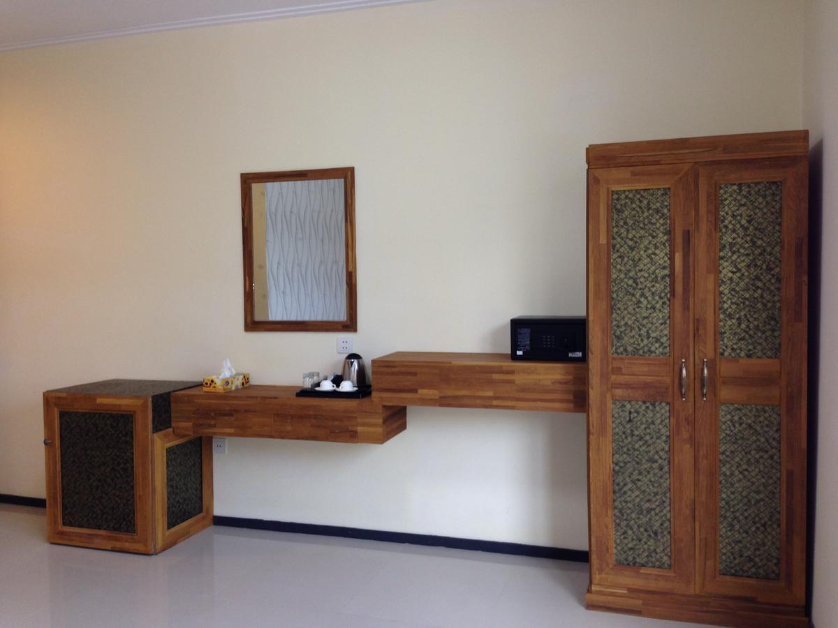 Hotel 9 Mile Yangon Eksteriør bilde