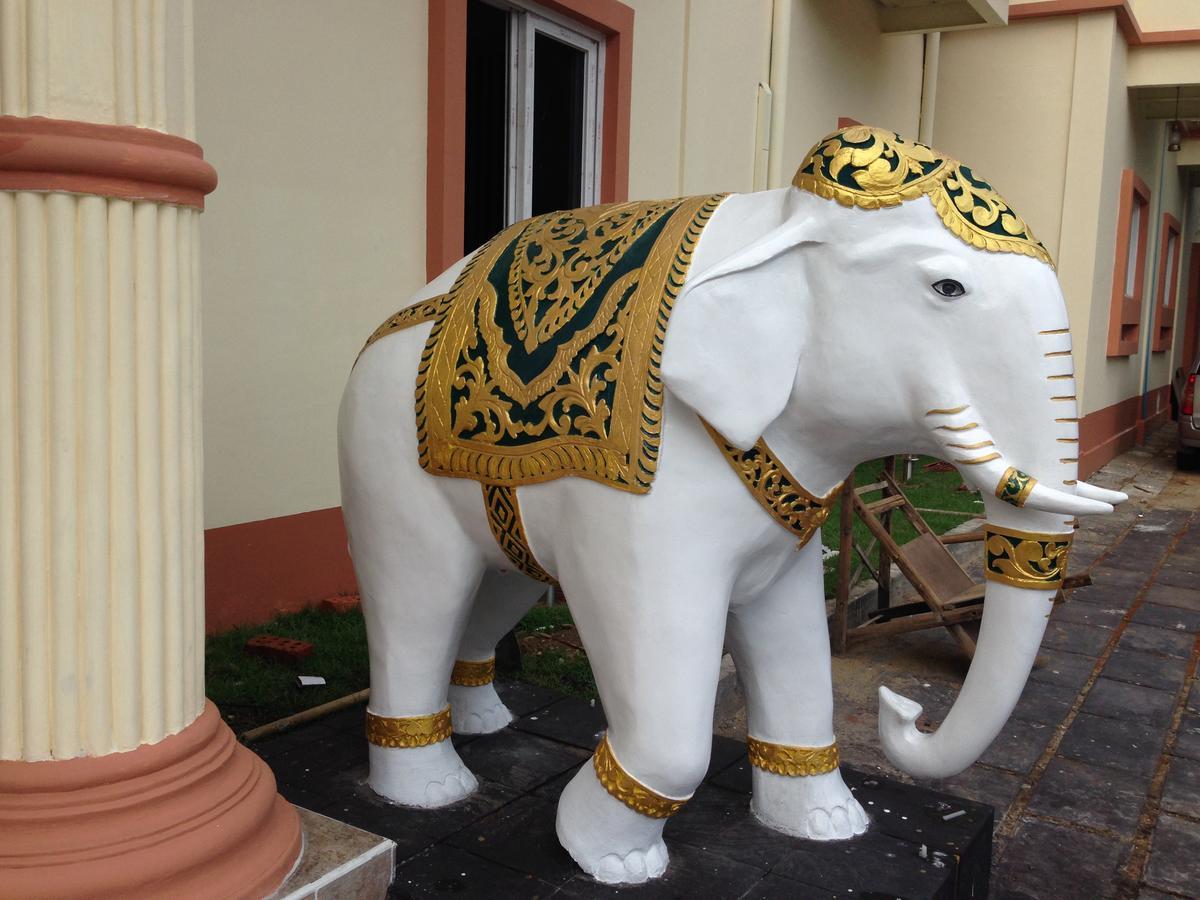 Hotel 9 Mile Yangon Eksteriør bilde