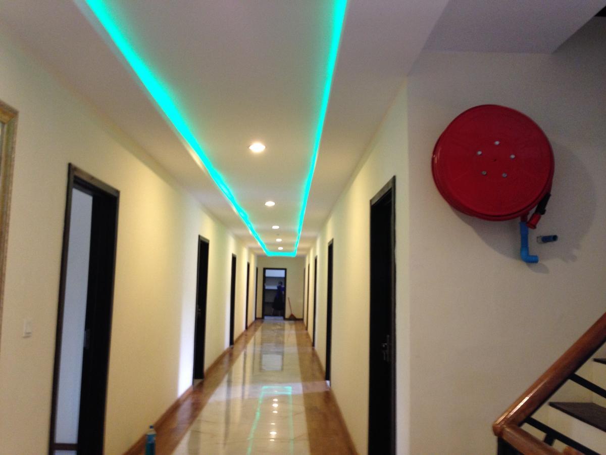 Hotel 9 Mile Yangon Eksteriør bilde